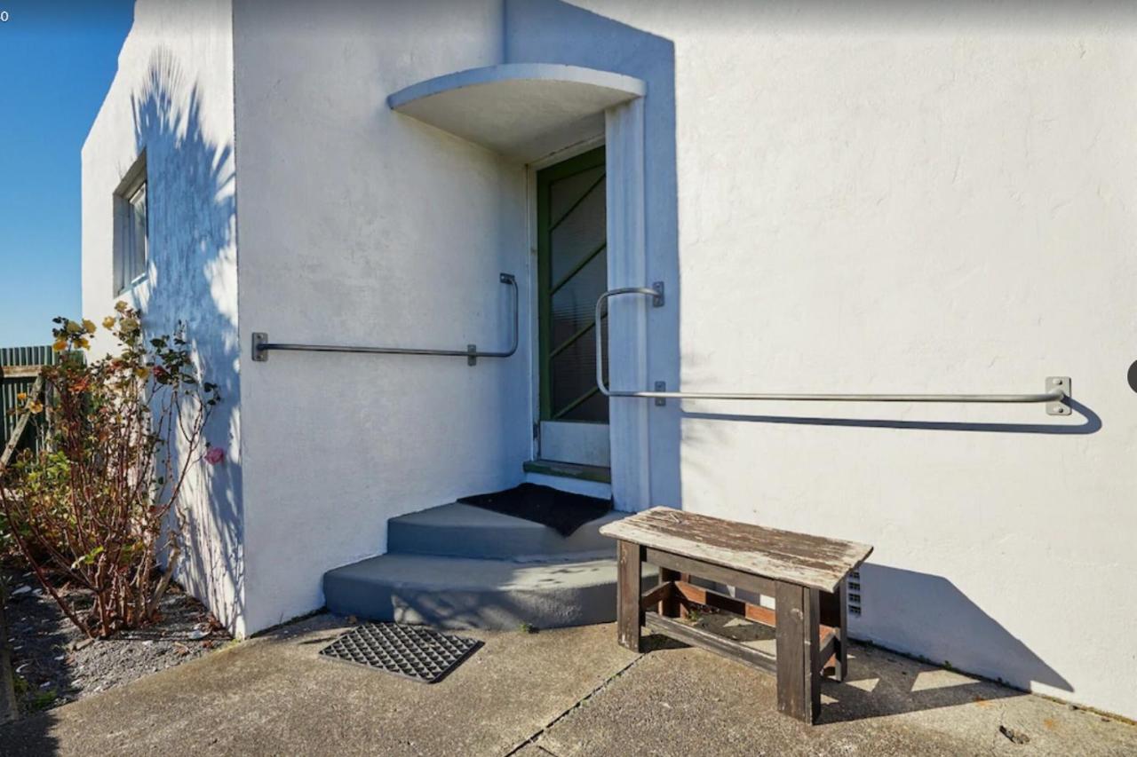 Adelphi Villa Kaikoura Exterior photo